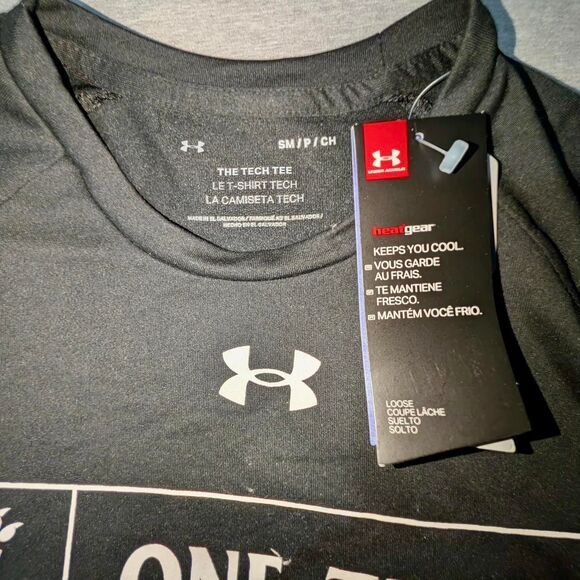 University of Cincinnati UC Bearcats Black Under Armour T-Shirt (Size Small) - Picture 3 of 7